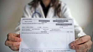 Ricette mediche, una sentenza cambia le regole: ecco i 5 controlli che il medico deve fare prima di firmare
